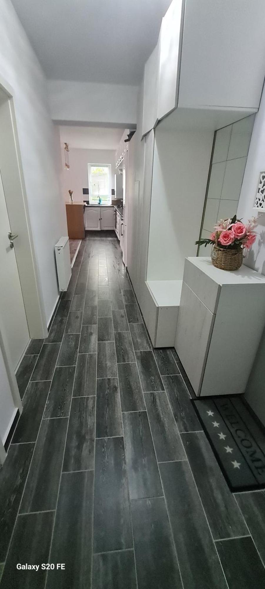 Apartament Regim Hotelier Elis Brassó Kültér fotó