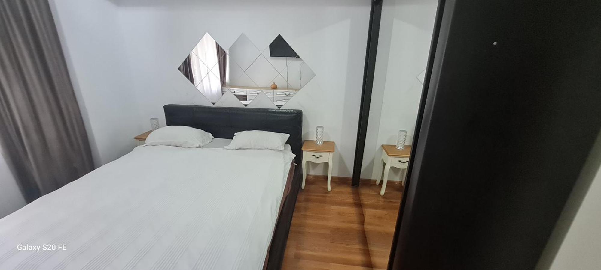 Apartament Regim Hotelier Elis Brassó Kültér fotó